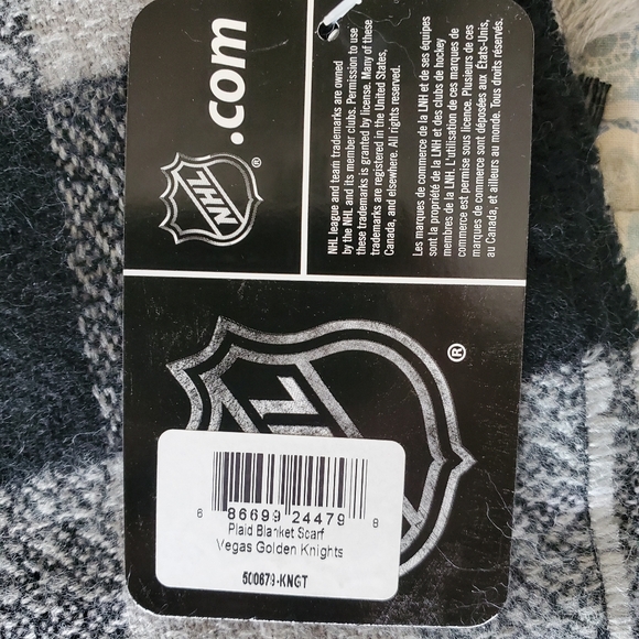 BNWT Black Plaid NHL Las Vegas Golden Knights Blanket Scarf Little Earth - Picture 6 of 7